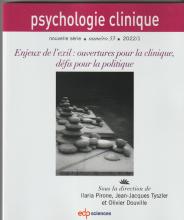 Enjeux de l'exil : ouvertures pour la clinique, défis pour la politique